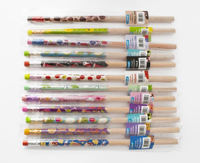 GRAFIT CERUZA 12 KÜLÖNBÖZŐ ILLATTAL
